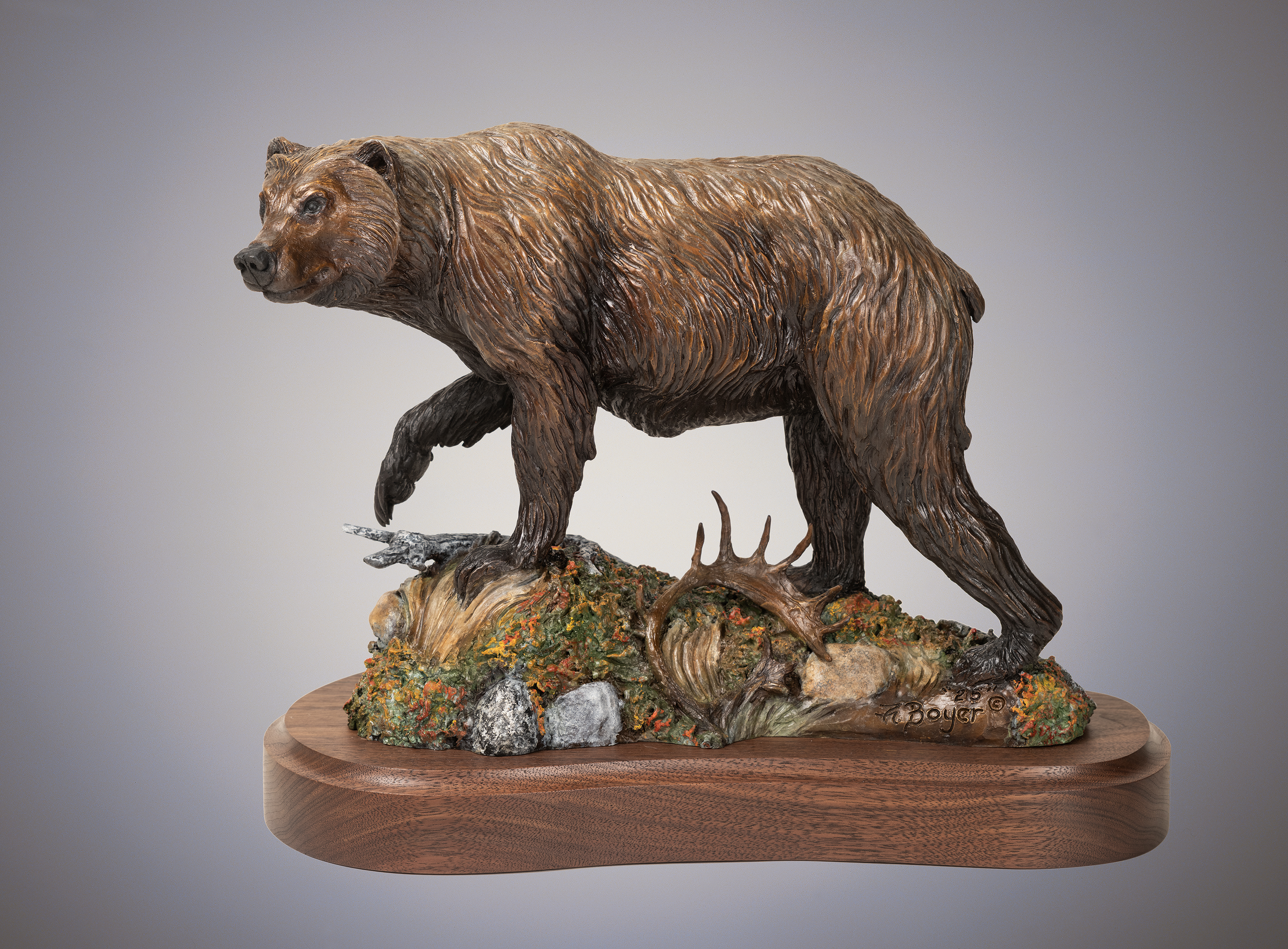 "Wilderness Traveler " Lifesize - $63,900 -
63"x44"x30" - Edition 25.